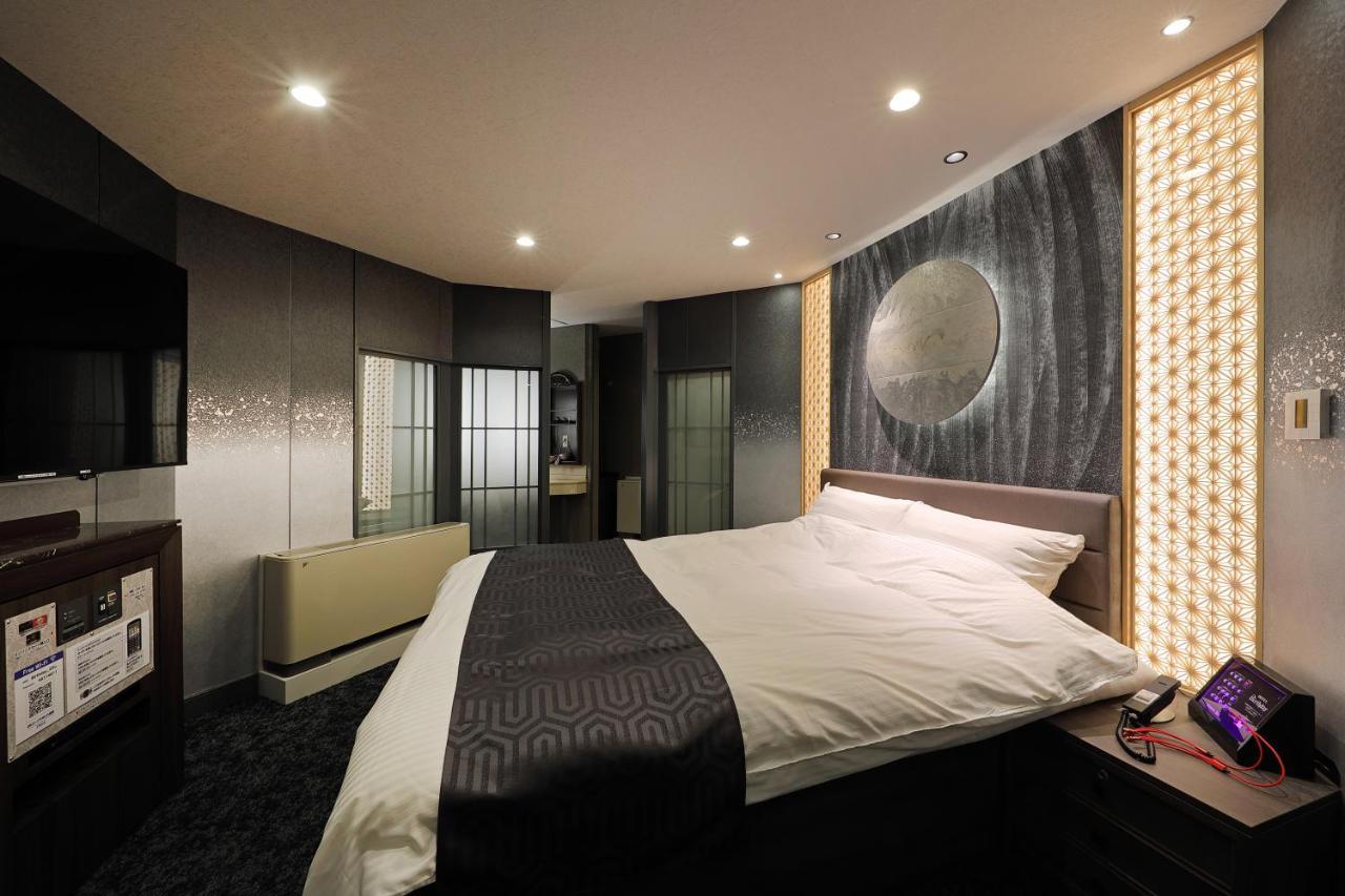 ホテルバースデー岐阜西店 Hotel Birthday Gifuwest (Adults Only) ภายนอก รูปภาพ