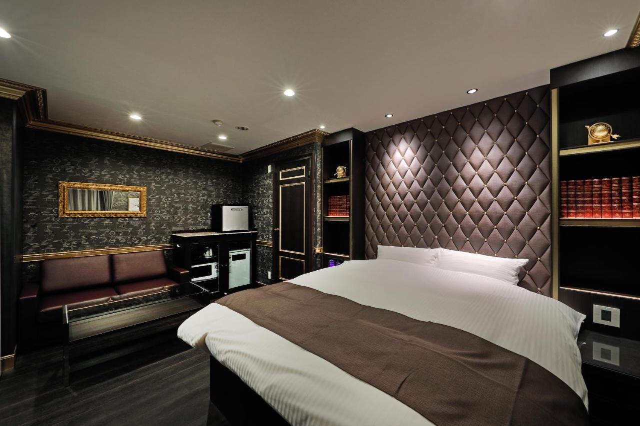 ホテルバースデー岐阜西店 Hotel Birthday Gifuwest (Adults Only) ภายนอก รูปภาพ